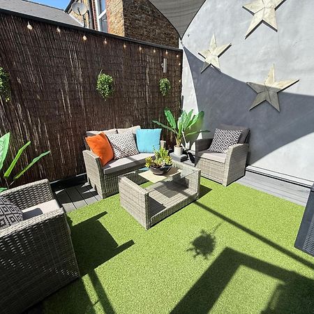 The Duplex Margate With Deck & Living Space Air Conditioning Ngoại thất bức ảnh
