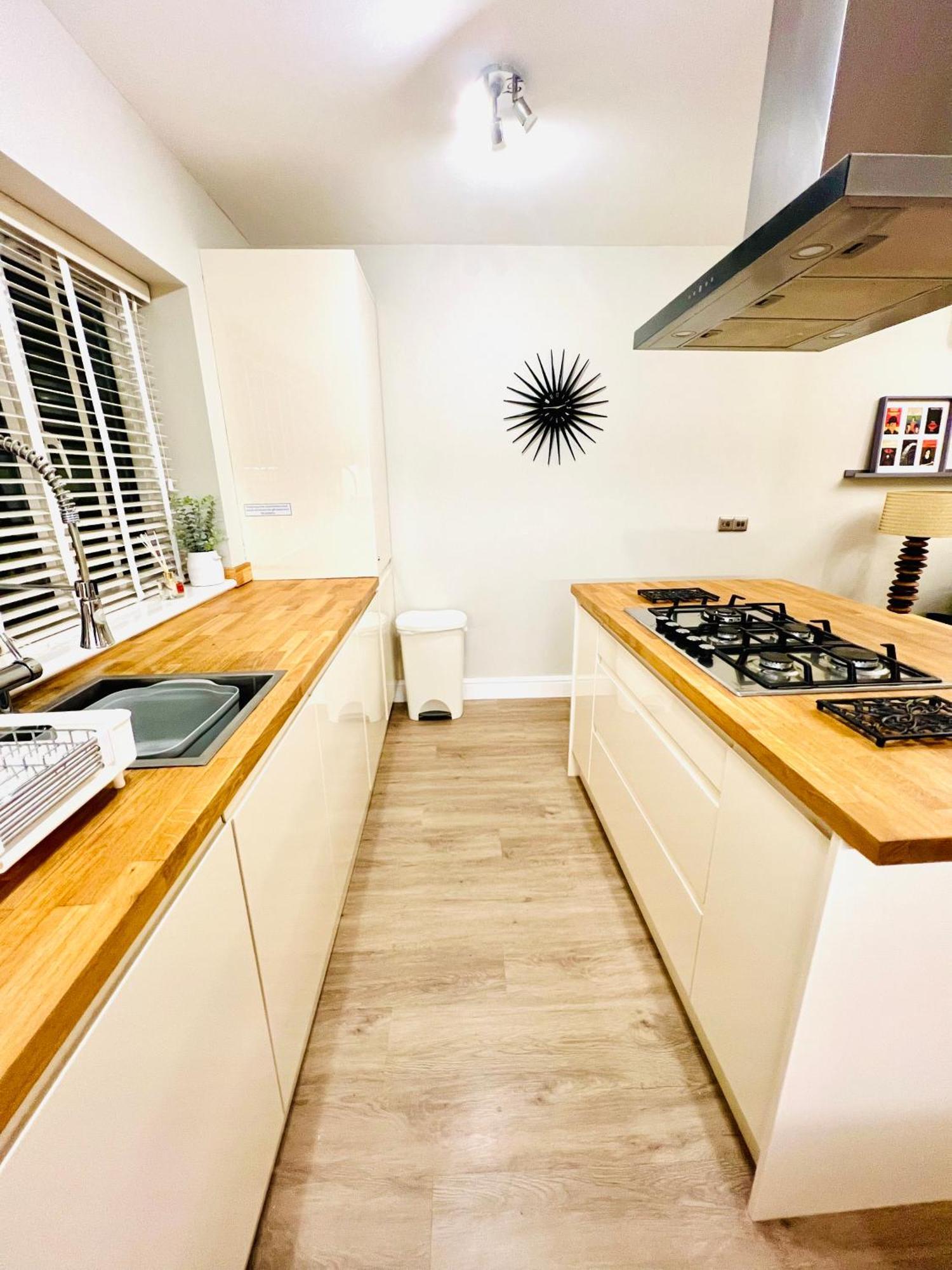 The Duplex Margate With Deck & Living Space Air Conditioning Ngoại thất bức ảnh